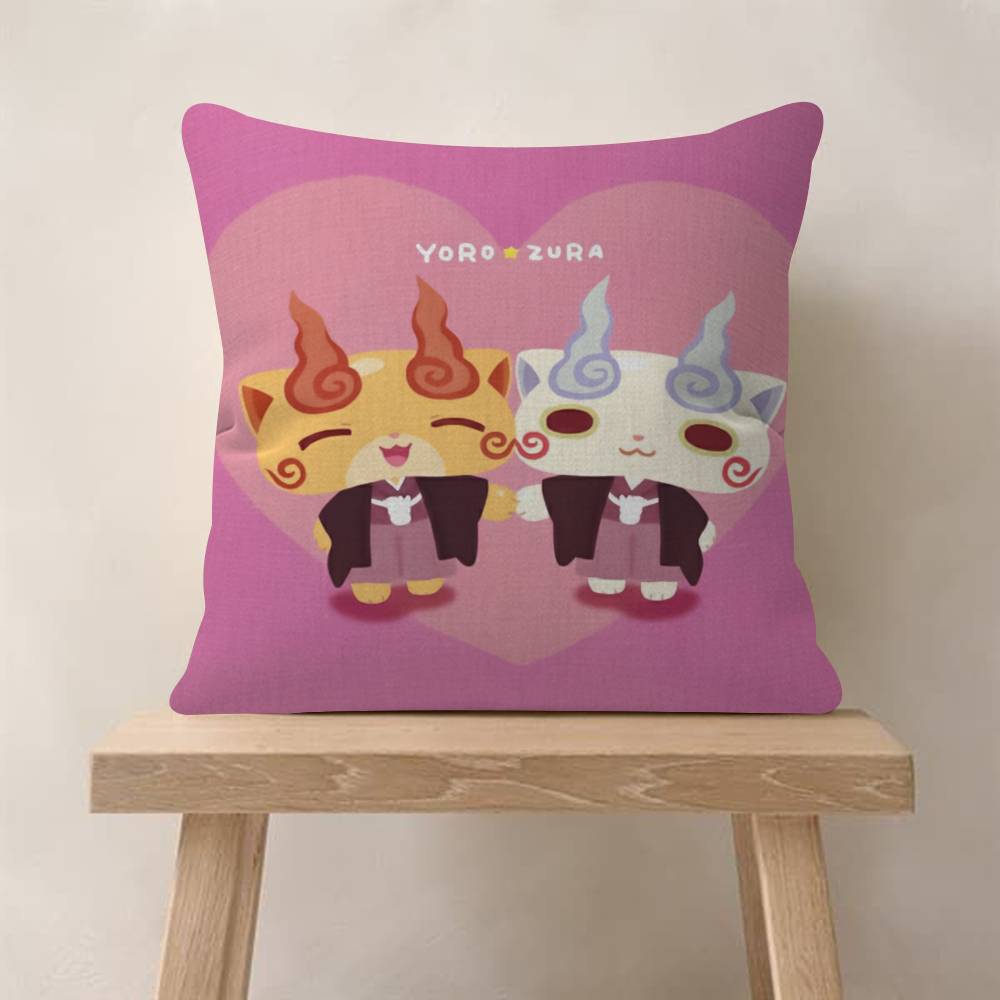 Anime Yokai Cute Watch   Maple Design Cushion Cover Happy Autumn Harvest decor Holiday Decorati Pillow Cover