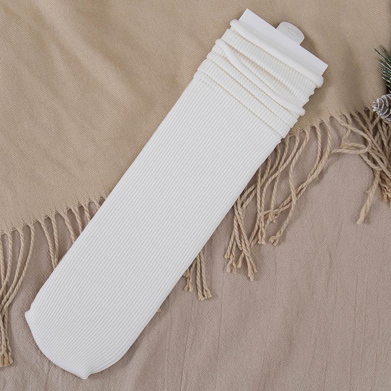 Ladies Autumn and Winter Thick New Products Pure Color Retro Sweat Absorbing Breathable Long Tube Pile Pile Cotton Socks