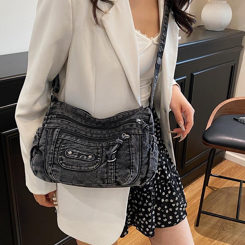 Vintage Washed Denim Bag Multi-pocket Commuter Practical Shoulder Messenger Bag Tote Bag 2025 New Bag