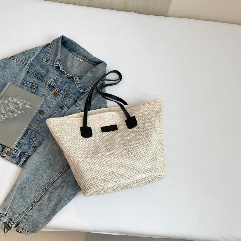 Straw bag women's large capacity 2025 new fashion summer woven shoulder bag texture casual commuter tote bag