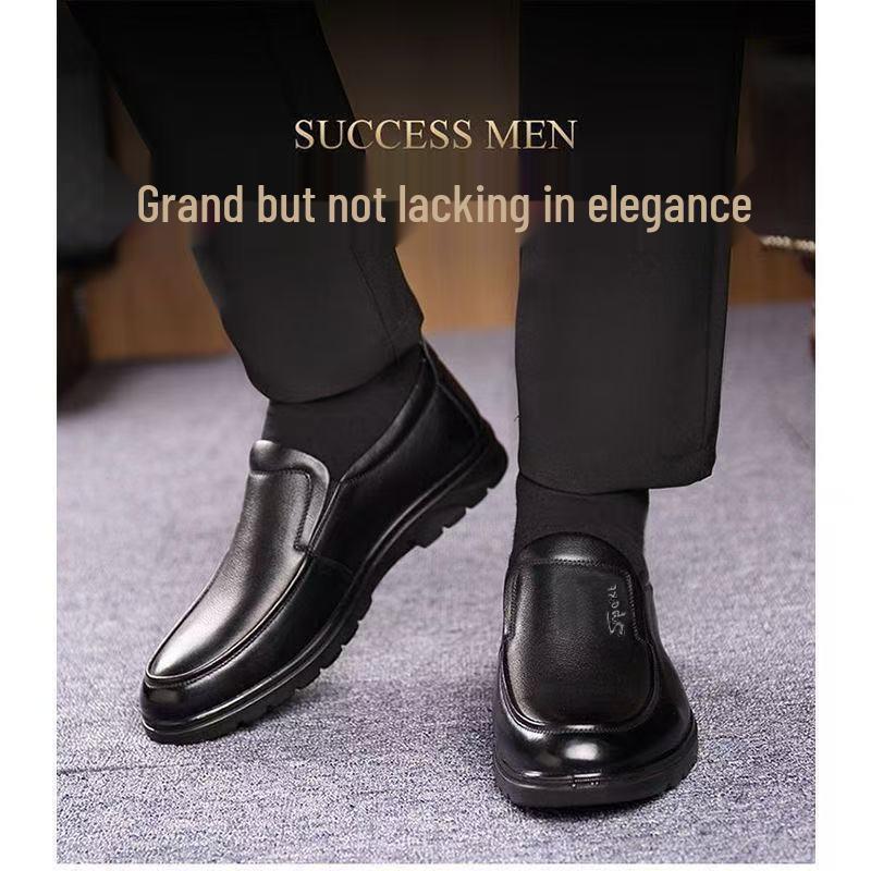 Herbst 2025 Herren Rutschfeste Weiches Leder Lässige Slipper