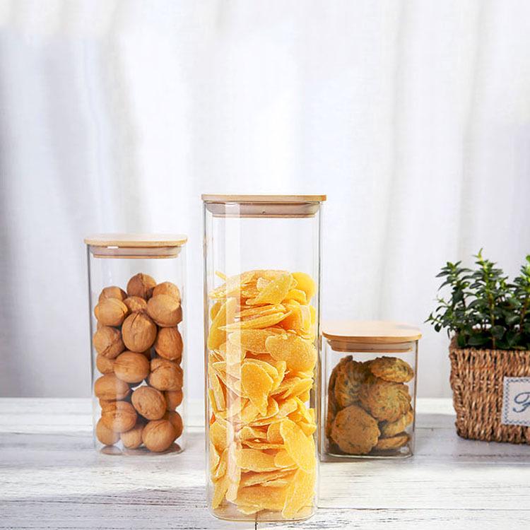 Square Glass Kitchen Storage Jar with Lid, Moisture-Proof Tea and Grain Container, Transparent