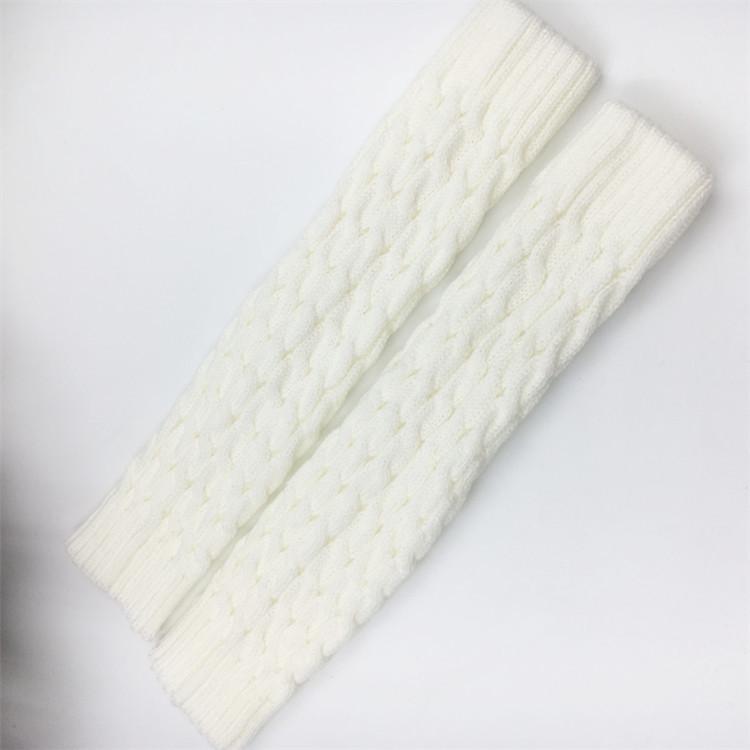 Tykke benvarmere og scrunch-sokker i ullstrikk i koreansk stil med kabelstrikkdesign for kvinner