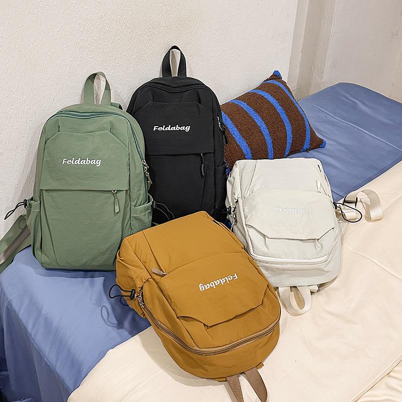 Lightweight Outdoor Backpack Unisex Small Backpack Travel Student Schoolbag