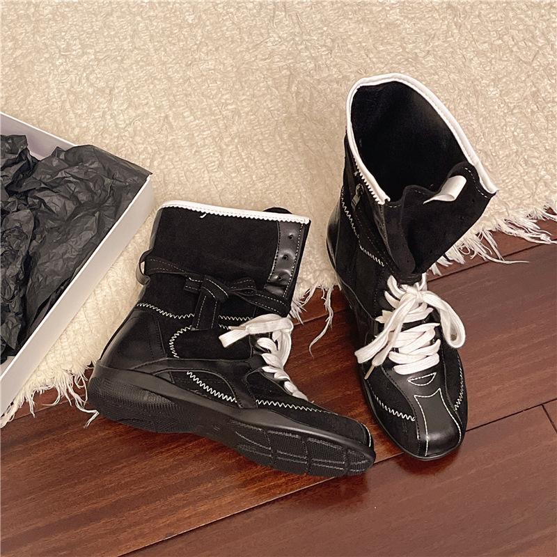 

Casual retro versatile inner heightening Martin boots women s British round head lace-up sports boots short boots boxing boots 40 чёрный