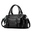 Casual Handbag Autumn and Winter Women's Bag European and American Fashion One-shoulder Diagonal Bag Large-capacity Retro Messenger Bag
