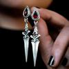 Boucles d'oreilles pendantes Épée Gothique Médiévale Vintage pour Femmes Nouvelles Boucles d'oreilles Pendantes Pierre Rouge Goutte d'Eau Piercing Oreille Accessoires Halloween