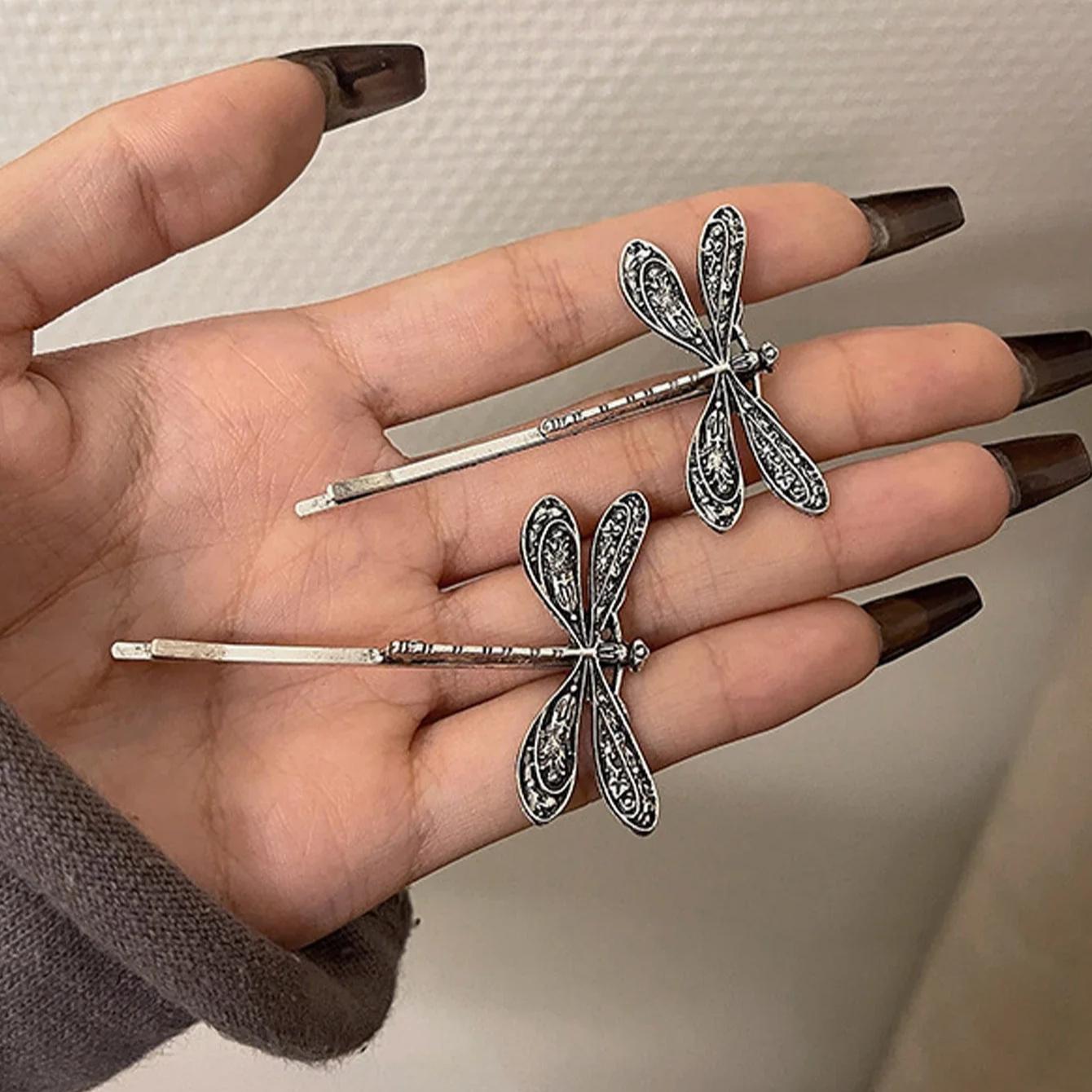 

2 шт./компл. Ретро серебряная заколка для волос в виде стрекозы, боковая заколка для девочки, заколка для волос с рваной челкой на лбу, нишевый дизайн, аксессуар для волос, заколка для волос серебряный