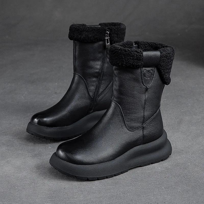 Fashion New Mid Length Snow Boots 2025 with Plush Insulation  Solid Color Thick Soled Women's Short Boots  Casual Women's Shoes