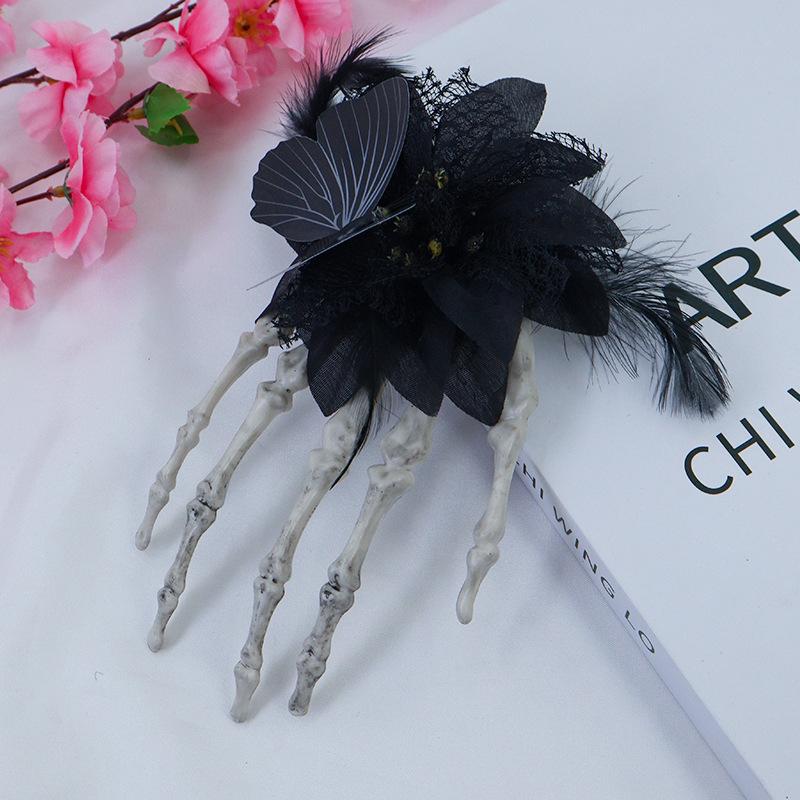Halloween skull palm headdress, gothic imitation rose lace hairpin, scary atmosphere costume props