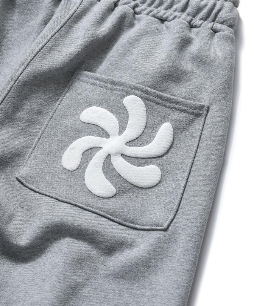 AMOU Spiral One Tuck Sweat Pants Gray