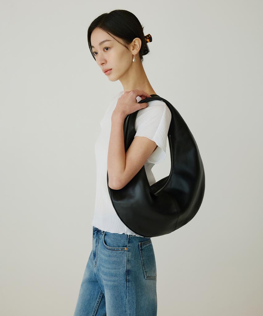 Siyazu Siac3113 Arche Hobo Bag_Black