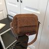 2022 novo tecido de pelúcia bolsa de ombro feminina crossbody pequena moda cordeiro lã pele macia inverno bolsa feminina designer bolsas