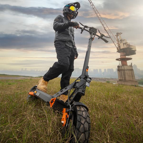 KuKirin G2 PRO (VMP) 500W Foldable Electric Scooter with 48V 15.6Ah Battery, 65km Range, 25km/h IP54, and 9-inch Tire