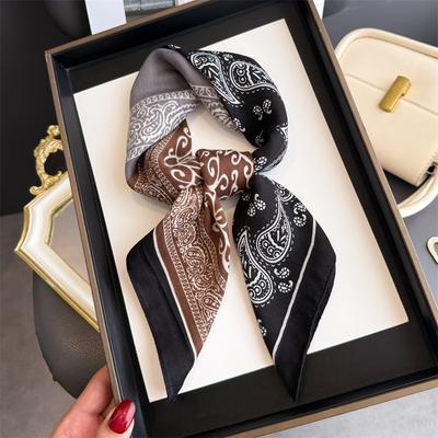 Accessoires – Schals & Tücher