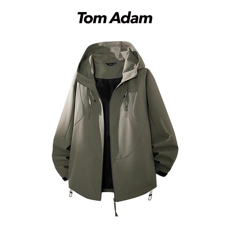 

КУРТКА TOM ADAM С ДВУМЯ МОЛНИЯМИ И ВОДООТТАЛКИВАЮЩЕЙ ПРОПИТКОЙ XL