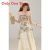 Floral Print Sleeveless Crop Top With Twisted Waist For Summer Casual Wear