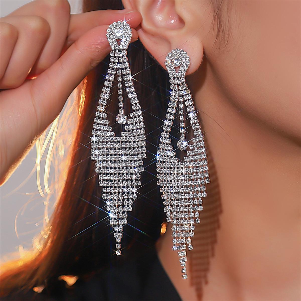 

Luxury super flash full diamond long fringed earrings for women серебряный