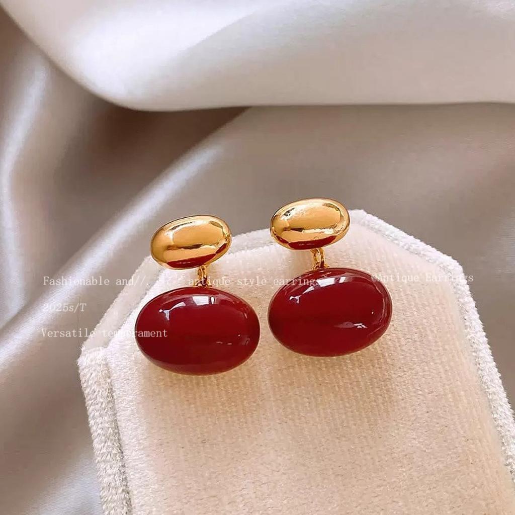 Maillard coffee color amber earrings women's autumn and winter high-end commuter style earrings light luxury niche design earrings