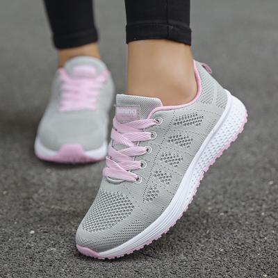 Încălțăminte pentru femei – Adidaşi