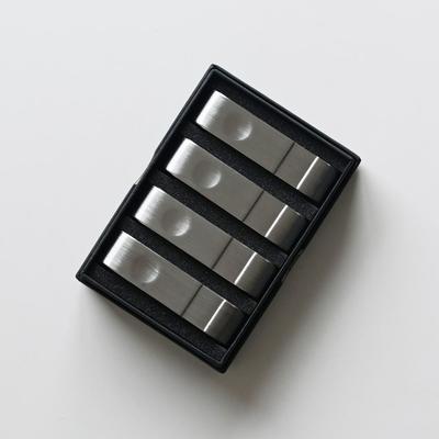 Set de regalo de 4 piezas de reposacucharas doméstico todo de acero inoxidable plata satinada