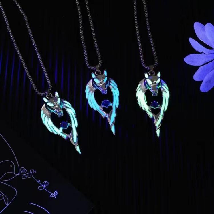 Luminous Wolf Totem Pendant Necklace Animal Long Necklace Hiphop Jewelry