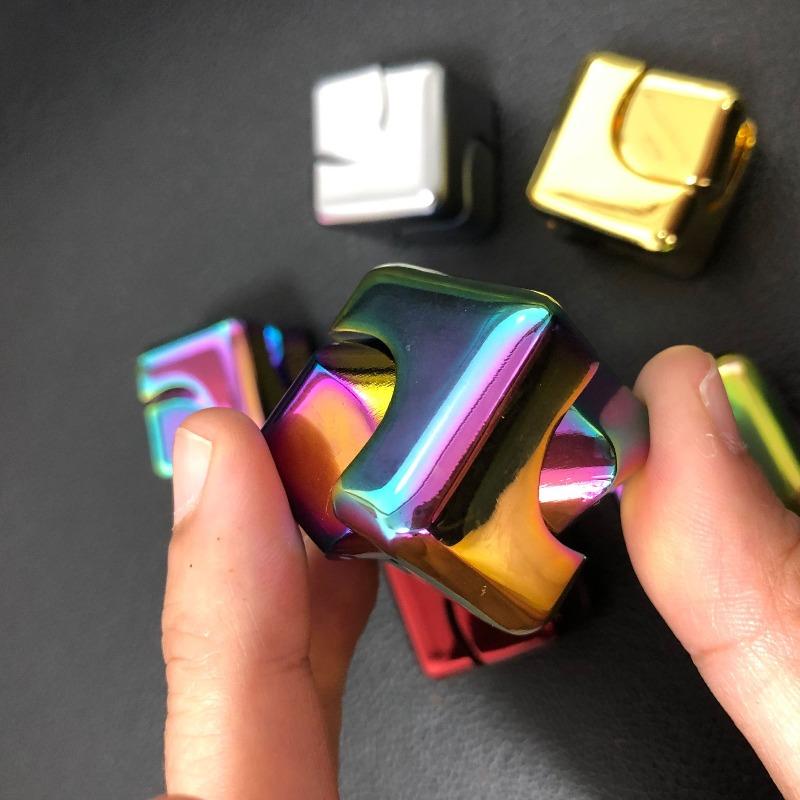 Mini Metal Cube Fidget Spinner Toy EDC Hand Stress Relief Cubes Anti-Stress Desk Toy Focus Finger Gyro Office Gift for Adults