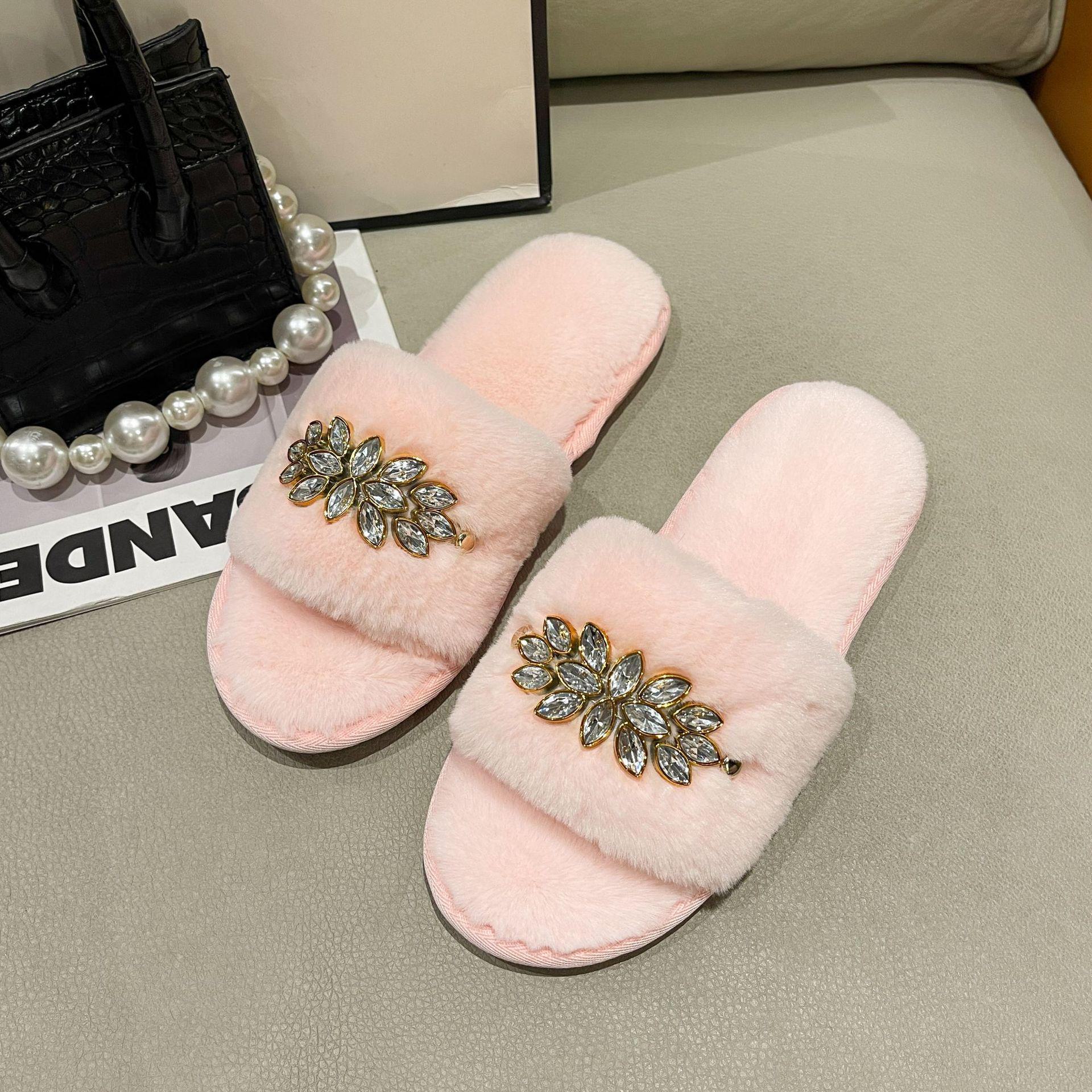 

Зима 2024 Женские меховые тапочки в корейском стиле с металлической цепочкой и стразами 37/38 розовый