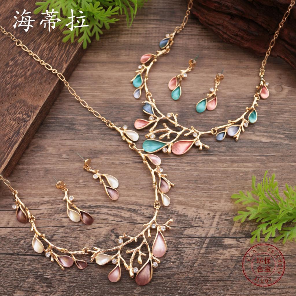 New enamel geometric petal stud earrings necklace set, exaggerated women's versatile flower necklace