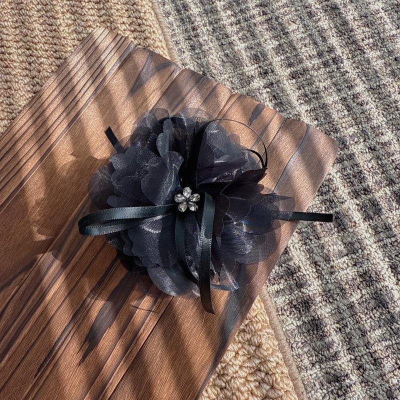 Summer Mesh Flower Hair Clip with a Gentle and Elegant Bow, High Quality