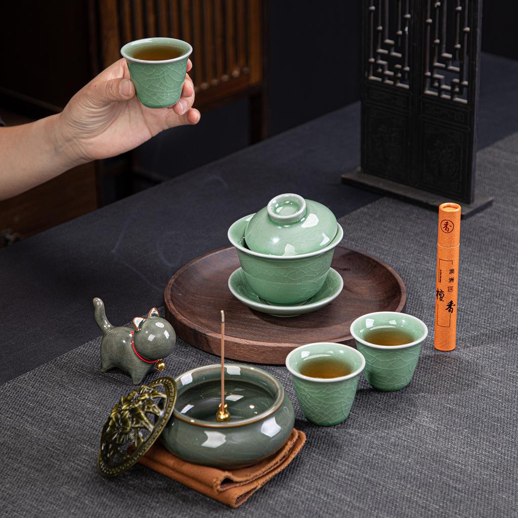 Ceramic kung fu tea set company activities practical merchandise souvenir business Mid-Autumn Festival gifts can be done