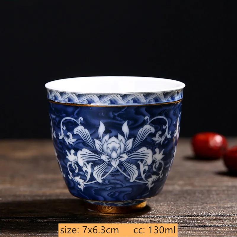 Jingdezhen Blue and White Porcelain Tea Cup Retro Ceramic Master Cup Traditional Tea Set Accessories Portable Tea Bowl