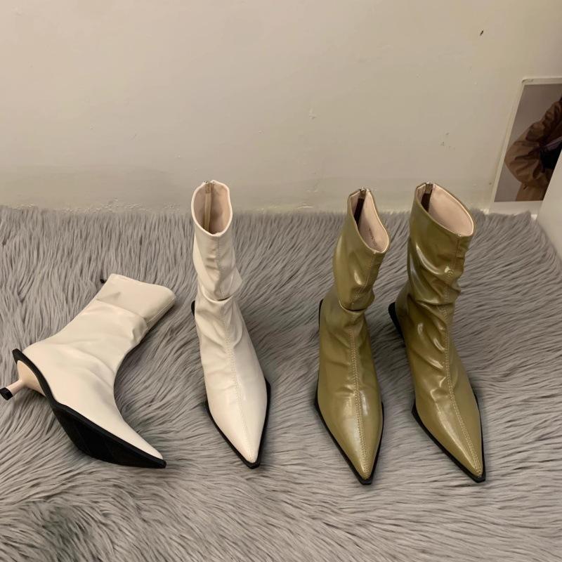 French temperament high-heeled thin short boots women's shoes 2025 new brown autumn and winter pointed stiletto boots small naked boots