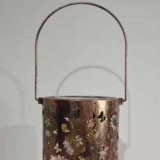 Solar Sunflower Garden Lantern Hollow-Out Waterproof Outdoor LED Hanging Light for Yard Patio Fence Energy-Saving Landscape Lighting