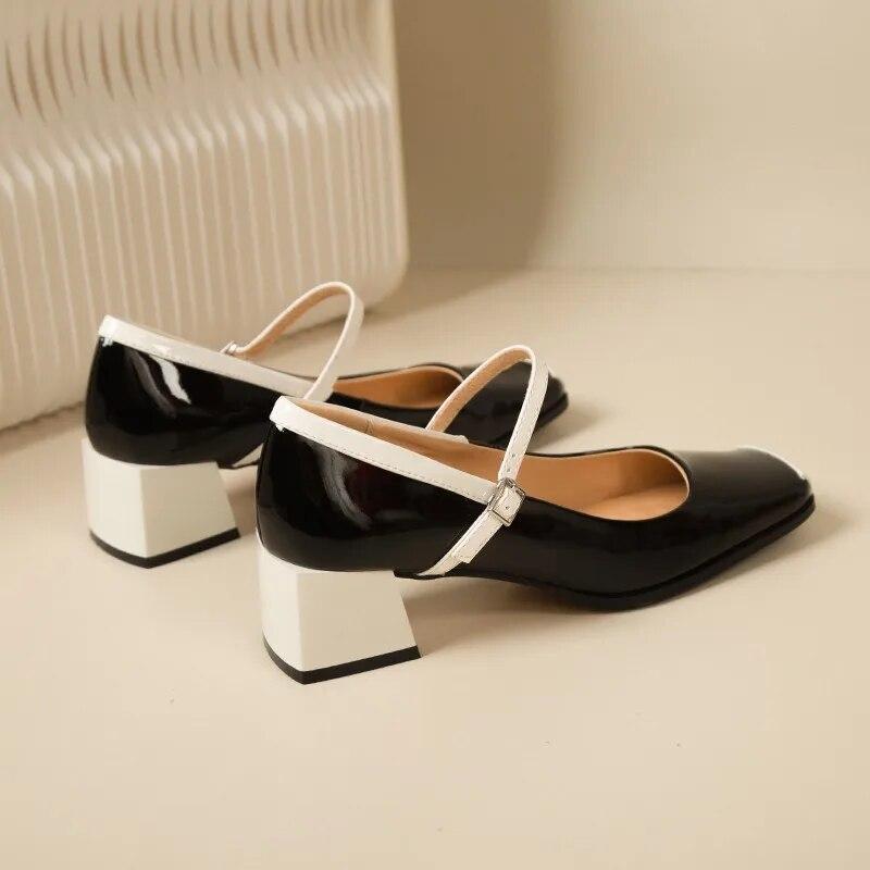 Sapatos únicos de dedo quadrado para mulheres saltos grossos rasos mary jane sapatos de couro envernizado francês elegante sapatos de couro de salto alto