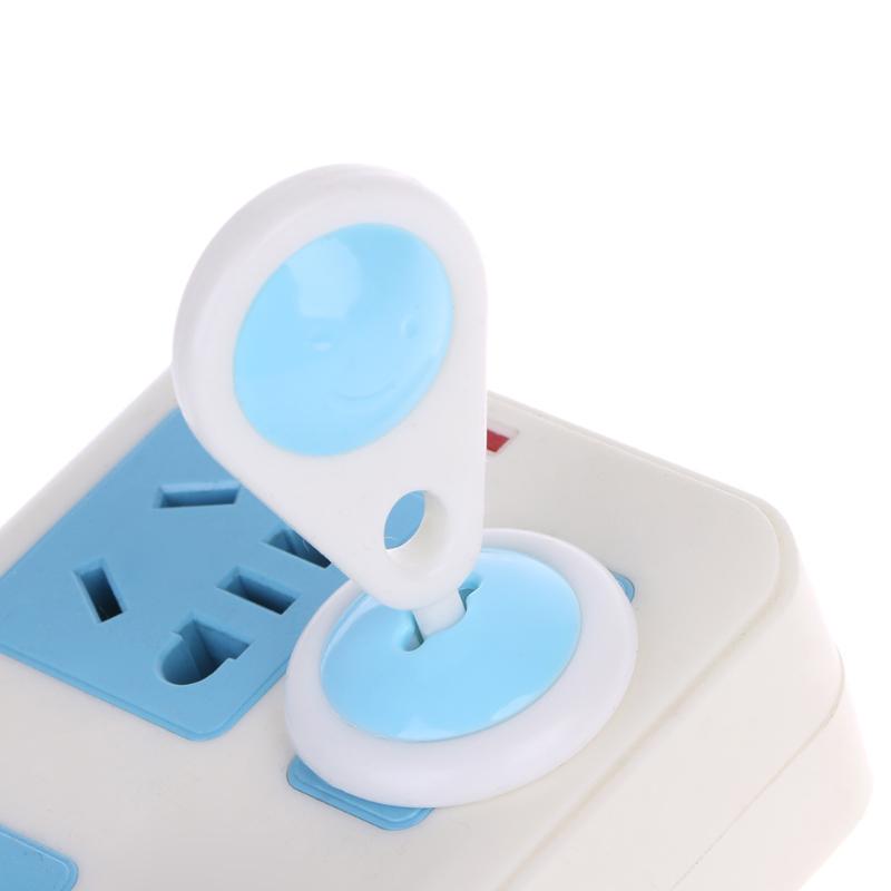 Electric Socket Baby Kid Security Plastic Plug Lock Cover+1Pc Pull Key