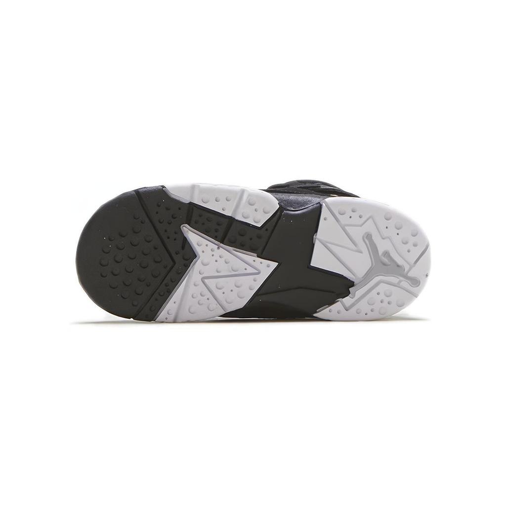 Jordan True Flight Black Wolf Grey Metallic Gold TD 343797-070