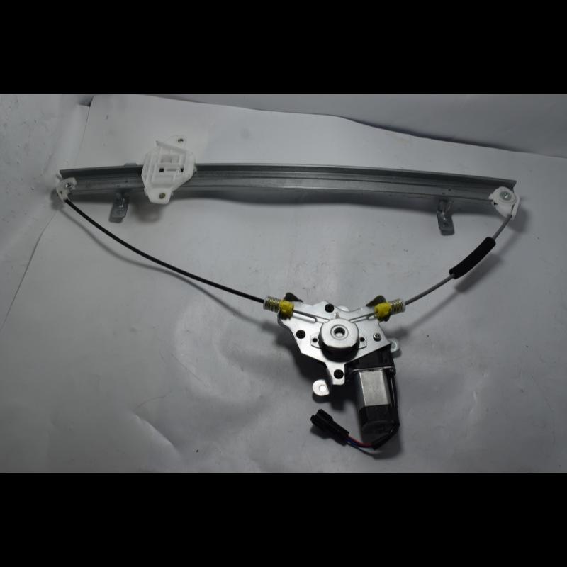 Car Window Regulator 82402-H1000 for Traka (2003-2008)