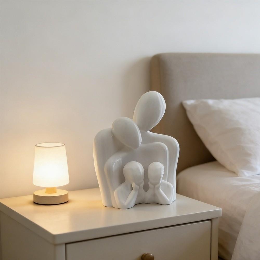 Parent-Child Abstract Family Sculpture Ornaments Hugging Couple Sculpture Tabletop Use