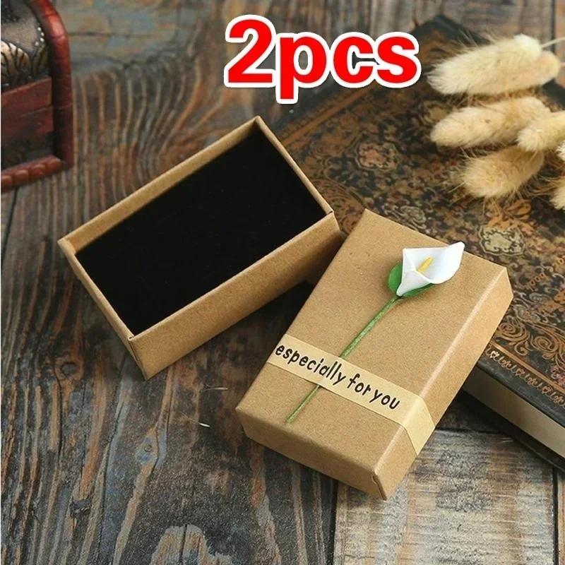 

2Pcs Beautiful Sticky Flowers Kraft Paper Packaging Pendant Jewelry World Cover Gift Boxes 8.5x8.5x3.5cm