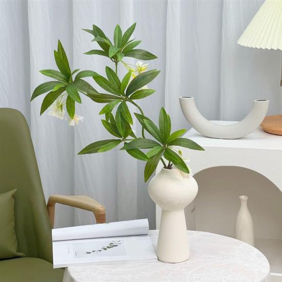 Artificial Flowers Fig Tree Branches with Realistic Leaves And Flowers Flexible Bendable Stems for Indoor Outdoor Decor Fake Fig Flower