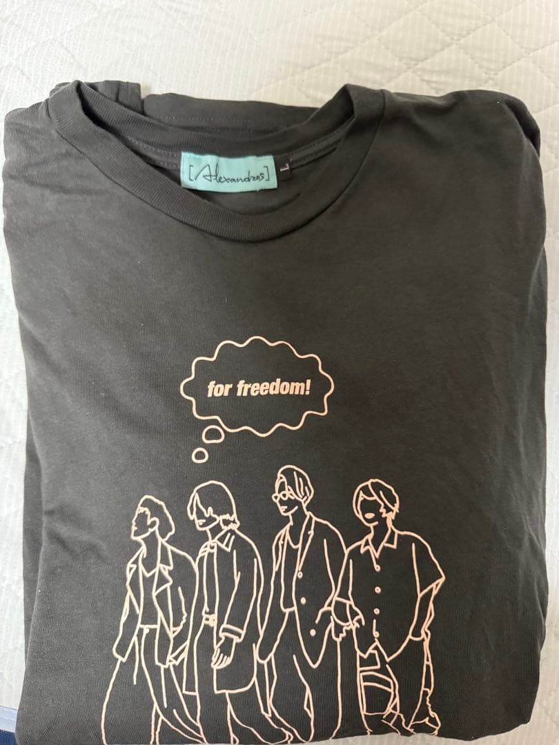 

[USED] Ships within 24 hours BIGBANG MADE SERIES E CD