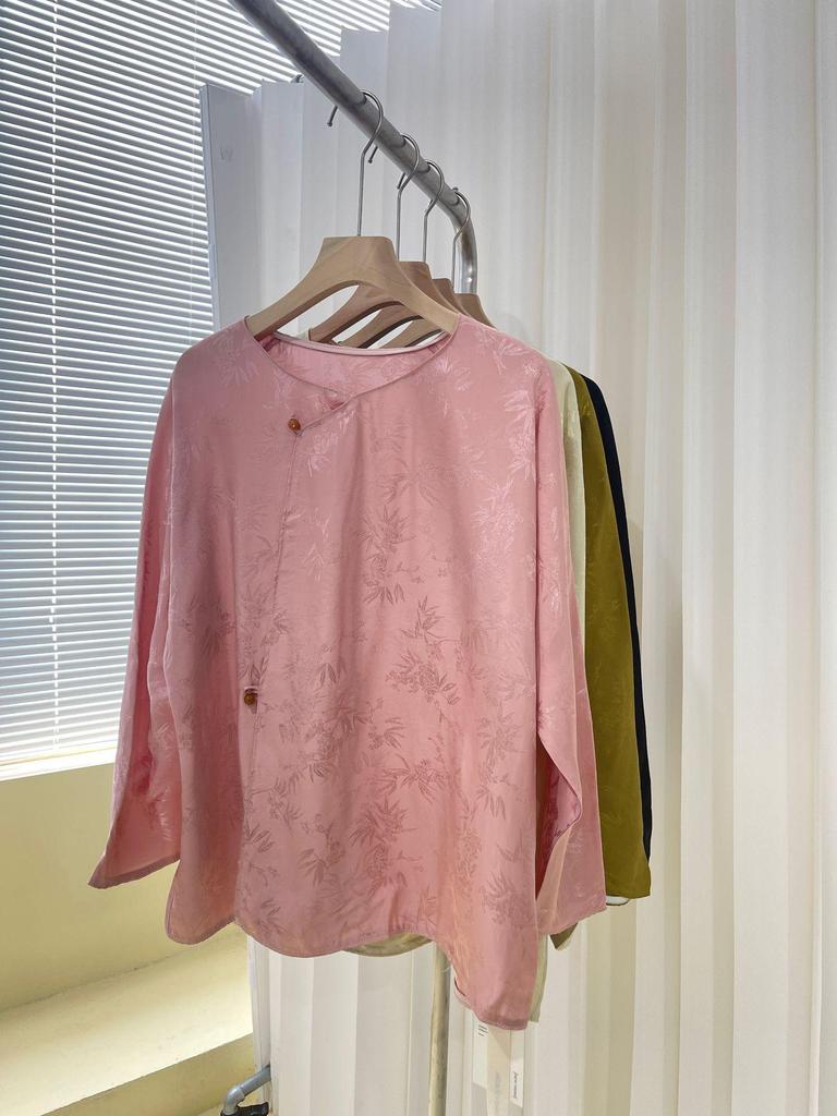 2024 Spring Women's Retro Chinese Style Agate Button Slanted Lapel Top