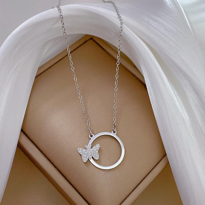 Titanium Steel Ring Butterfly Temperament Personality Minimalist Furnace Real Gold Necklace Female Collarbone Chain