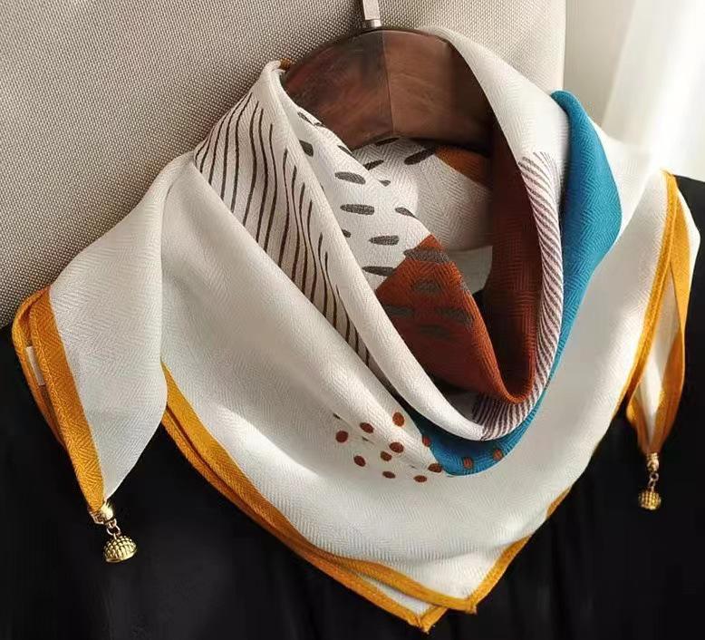 Spring & Autumn Silk Scarf: High-End Korean Style, Magnetic Buckle, Neck Protection, Versatile Temperament, Women's Square Scarf