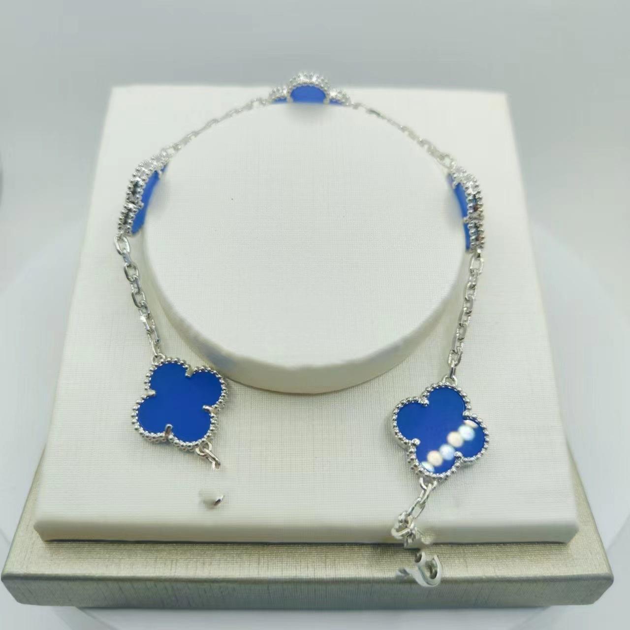 

Высококлассный браслет с пятью цветками, двусторонний, из V-образного золота, с четырехлистным клевером, изысканный браслет женский с покрытием 18 карат, браслет из натурального белого перламутра