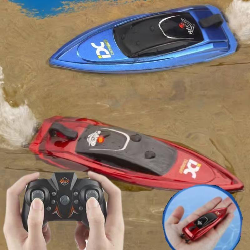 High-speed Mini Wireless Remote Control Boat Durable 2.4g Rechargeable Toy