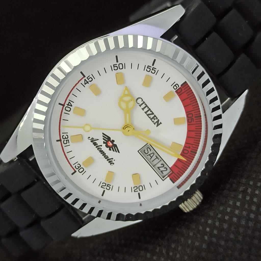 

REFURBISHED VINTAGE CITIZEN AUTO 8200 JAPAN MENS D/D WHITE WATCH 557a-a295406-9 SKU557a-a295406