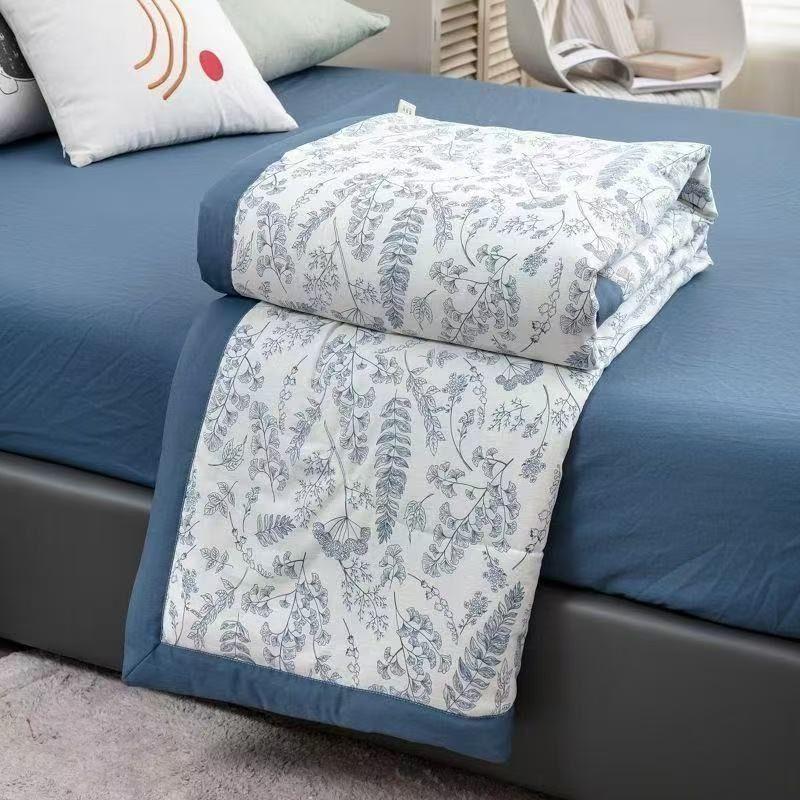 Summer Cool Air Conditioning Quilt Summer Single/Double Person Spring and Autumn Student Cartoon Blanket