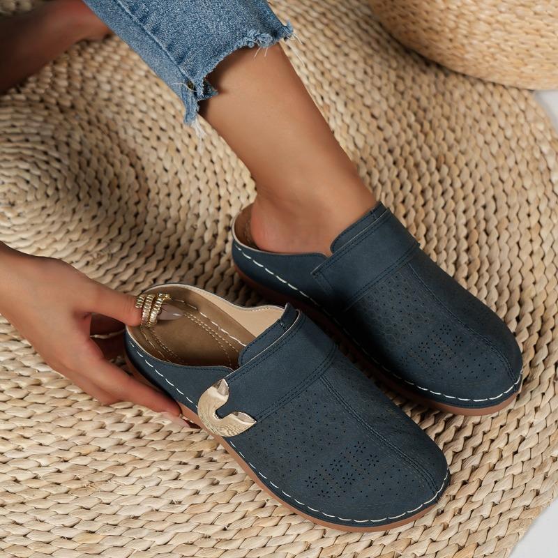 New Large-sized Flat-bottomed Casual Half-slipper Women's Shoes with Toe Caps and Wedge Heels Beach Slippers